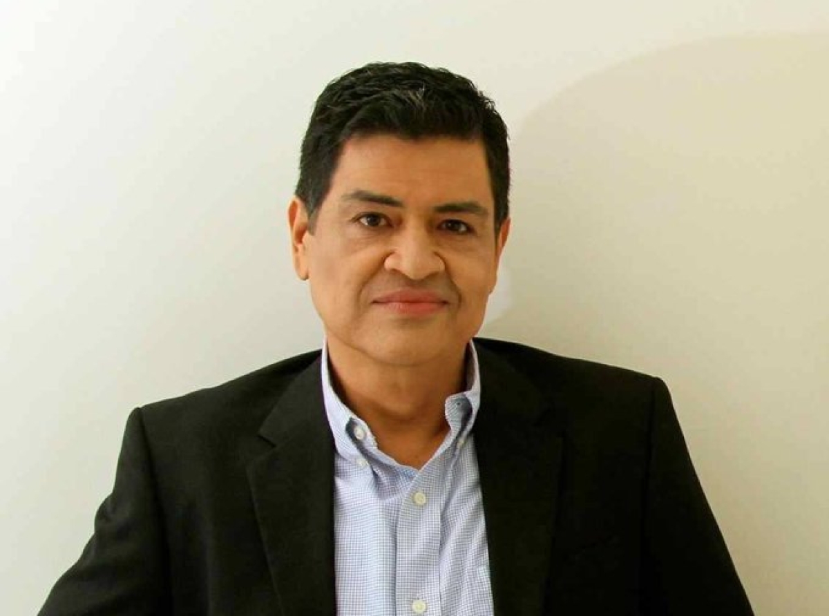 Narcopolíticos Le Rompen Sus Lentes